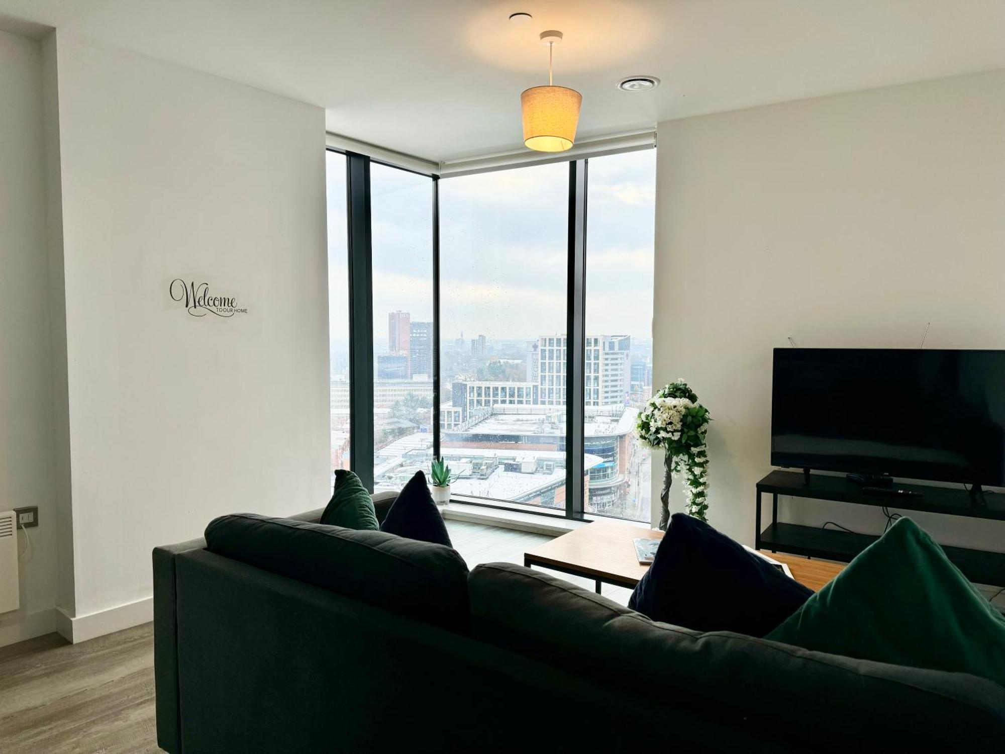 Premium Deals L Last-Minute Stay L 4 Min Walk To Birmingham Central Library L 18Th Floor 2 Bed 2 Bath City Centre Penthouse With Gym & Netflix By Jvt Short Lets מראה חיצוני תמונה